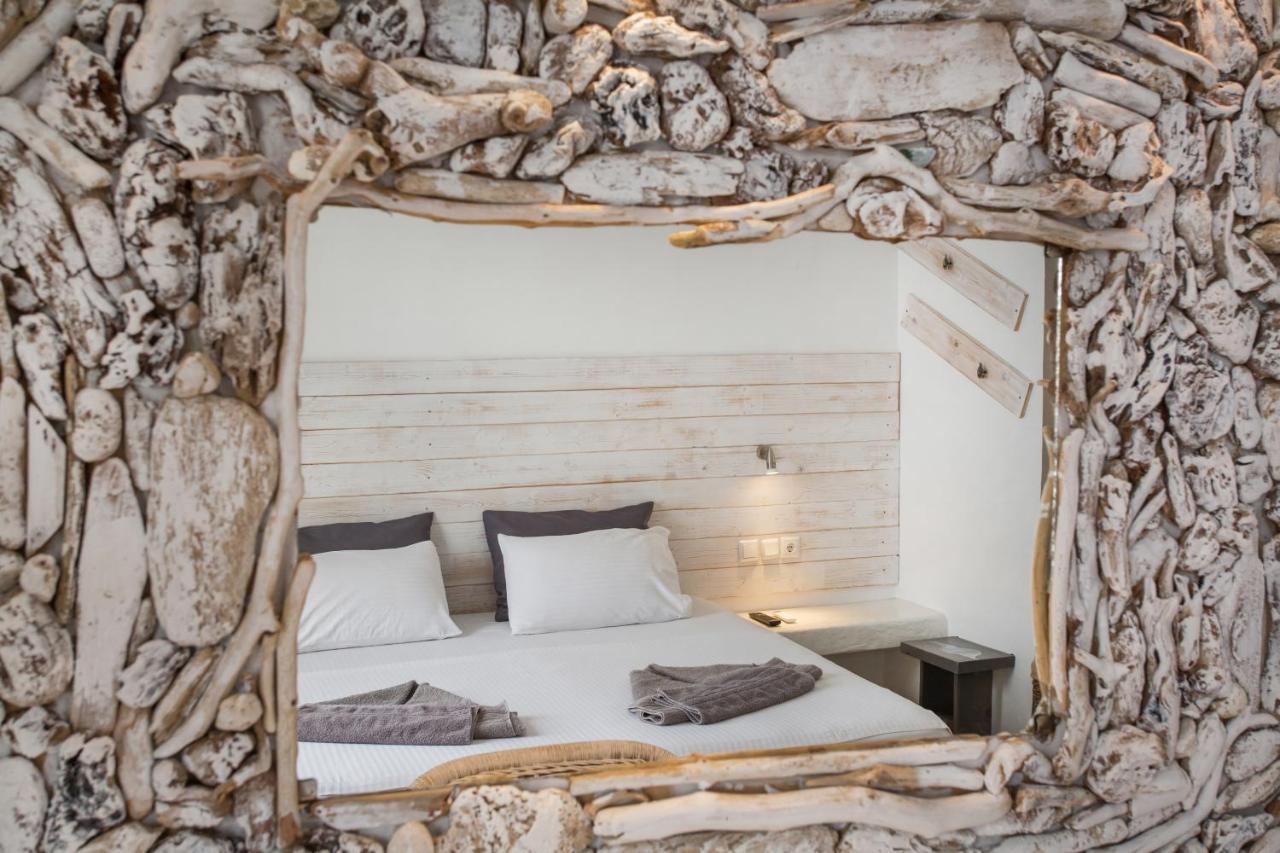 Irini Rooms เนาซา ภายนอก รูปภาพ