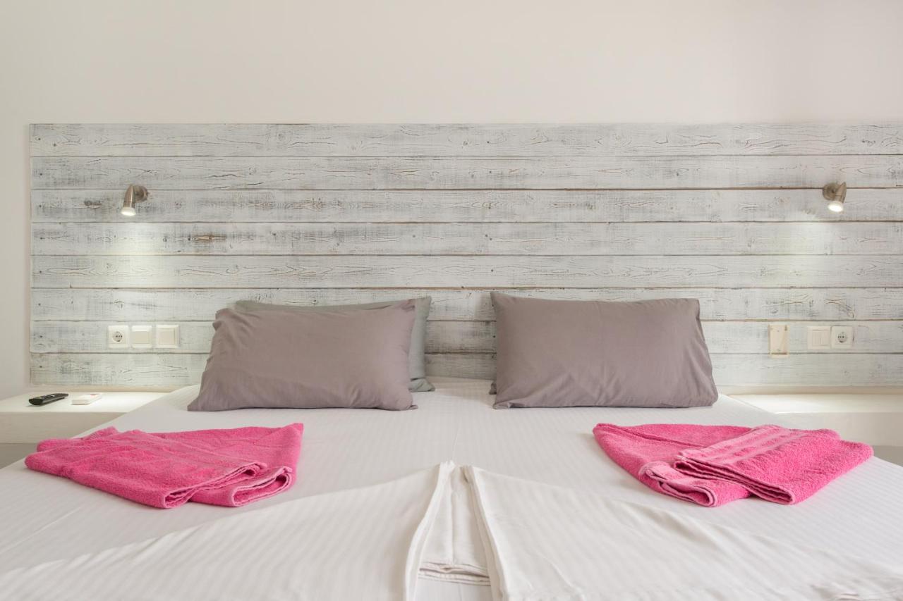 Irini Rooms เนาซา ภายนอก รูปภาพ
