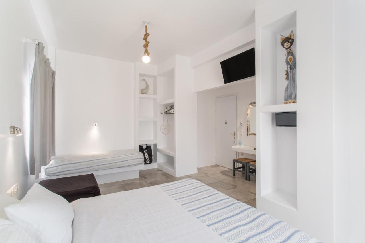Irini Rooms เนาซา ภายนอก รูปภาพ