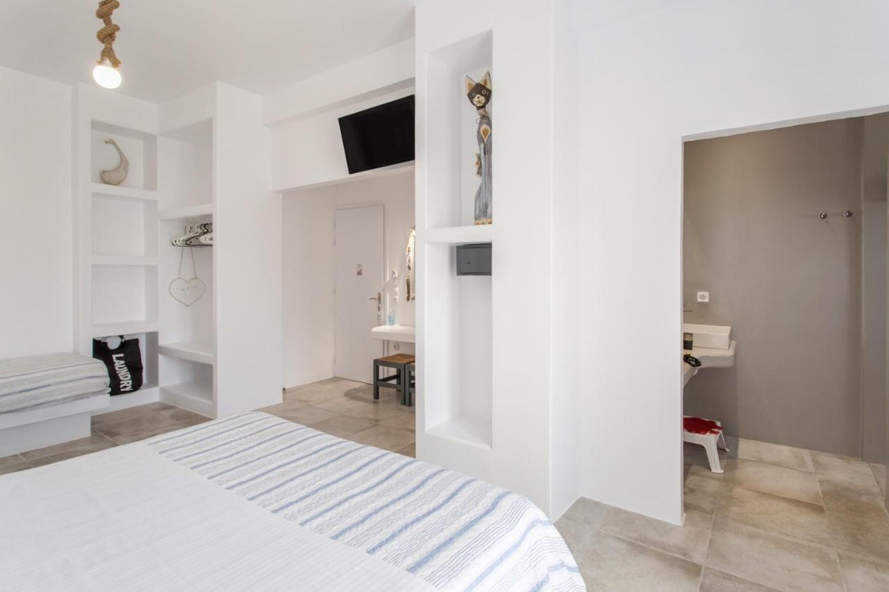 Irini Rooms เนาซา ภายนอก รูปภาพ