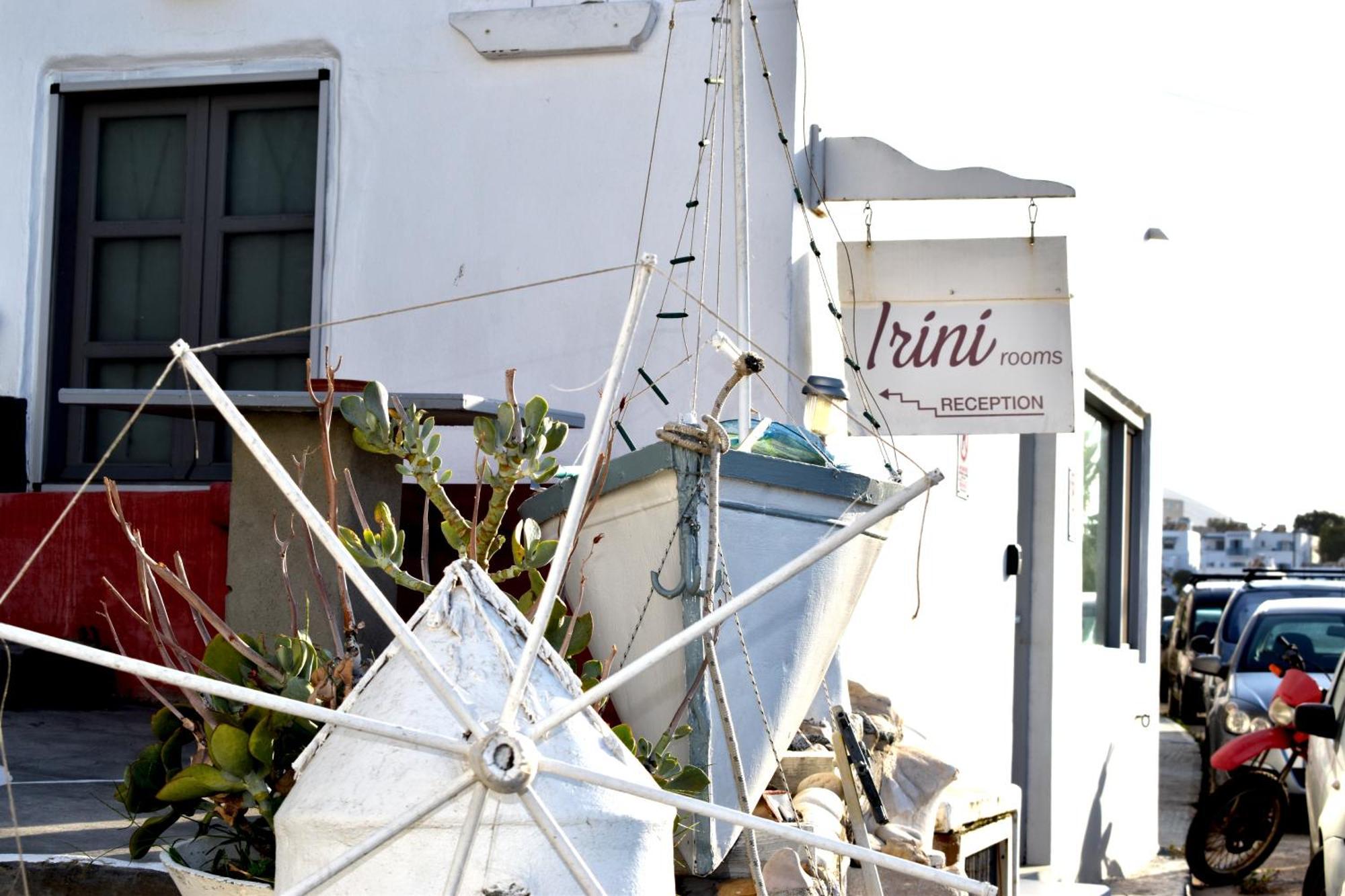 Irini Rooms เนาซา ภายนอก รูปภาพ